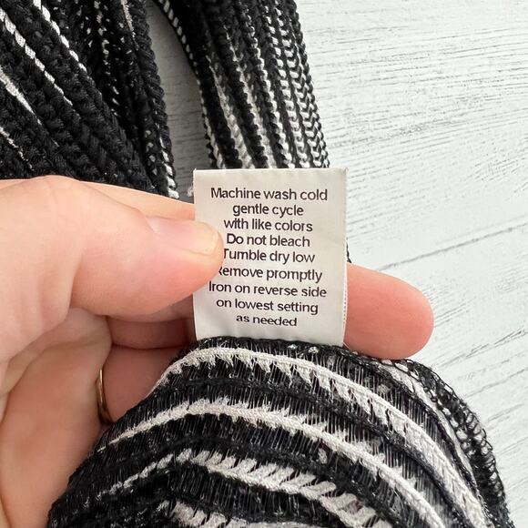 Elementz Black and White Open White 3/4 Sleeve Light Cardigan Size S - Picture 7 of 8